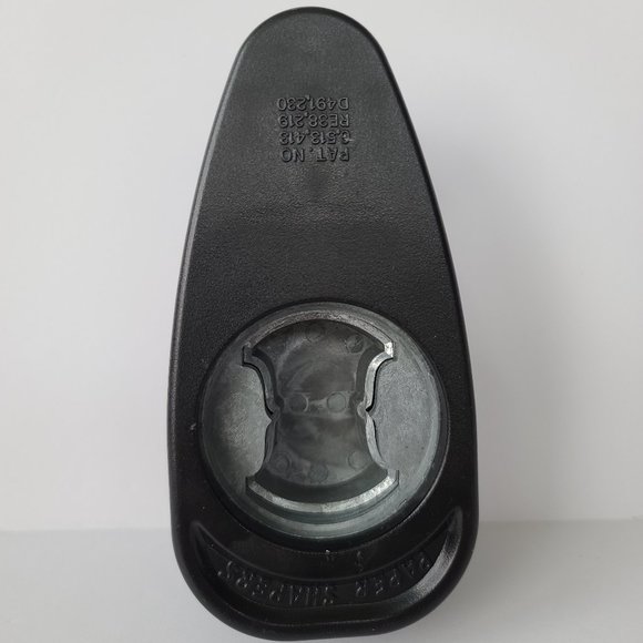 💕SOLD💕Stampin'Up! ROUND TAB PUNCH - Whale Tail - Picture 3 of 3